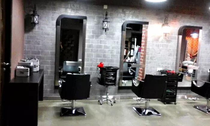 Nail Extensions: Acrylic/Hard Gel Full Set with Normal/Gelish Polish