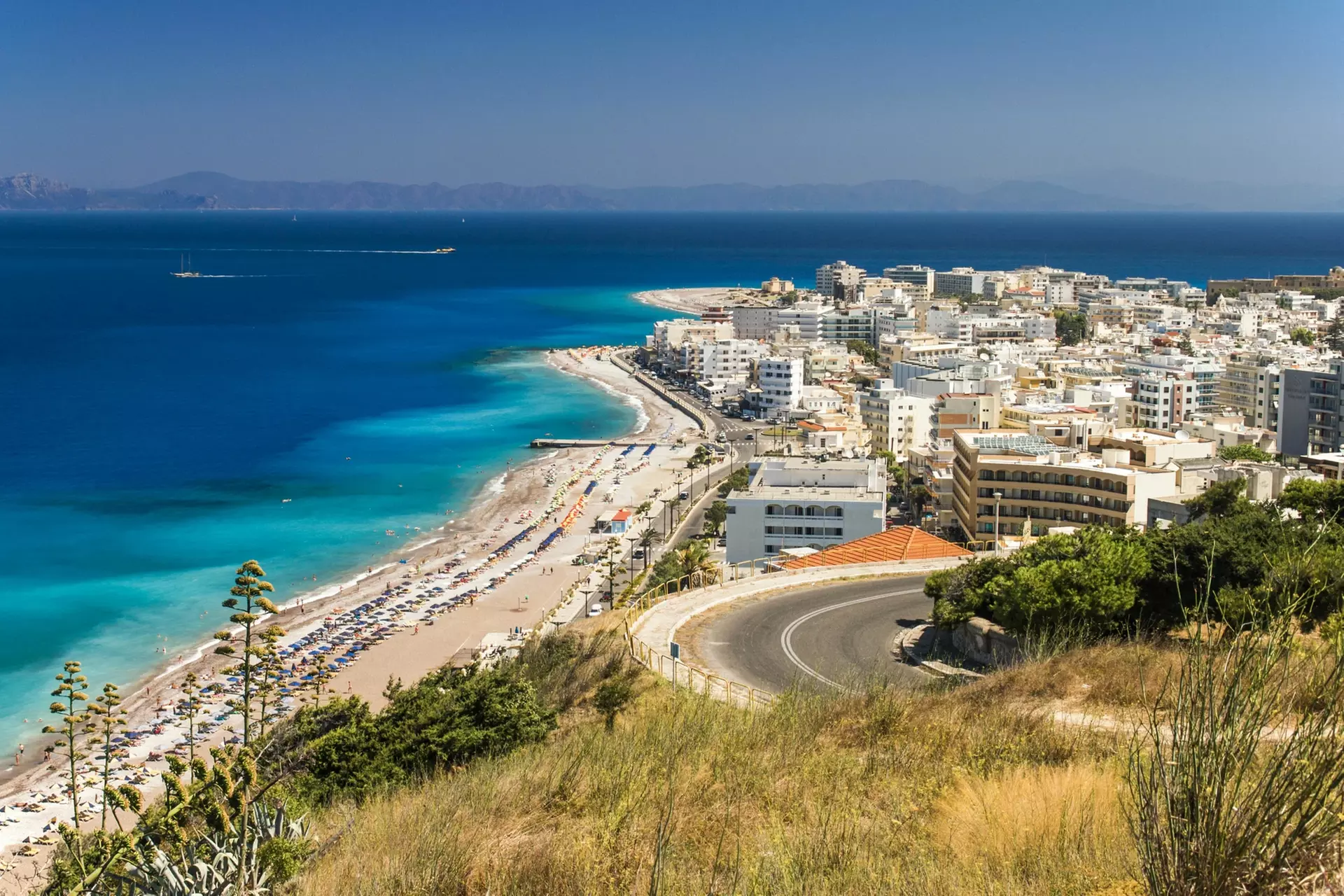 ✈ 8-Day Island Escape in Rhodes with Air & Hotel from Worldee