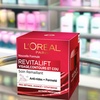 Image 1: Lot de 3 ou 6 crèmes anti-âges Revitalift de L’Oréal Paris