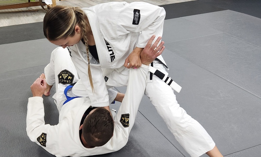 Image 4: 10-Day Unlimited Trial or 1 Month of Beginner Self-Defense Classes w/ Uniform at Gracie Ju-Jitsu (Up to 75% Off)