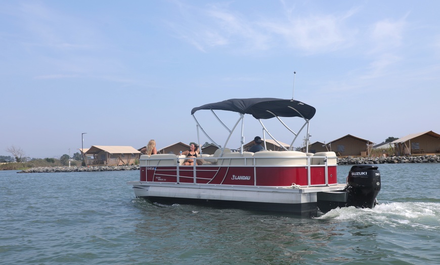 Image 3: Fishing Skiff Boat Rental at Chincoteague Island