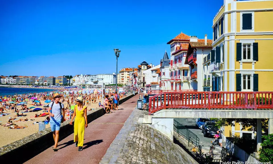 Séjour en appartement d'une chambre pour 2 personnes avec petit-déjeuner en option à Zenao Appart hotels Anglet - Primary Image