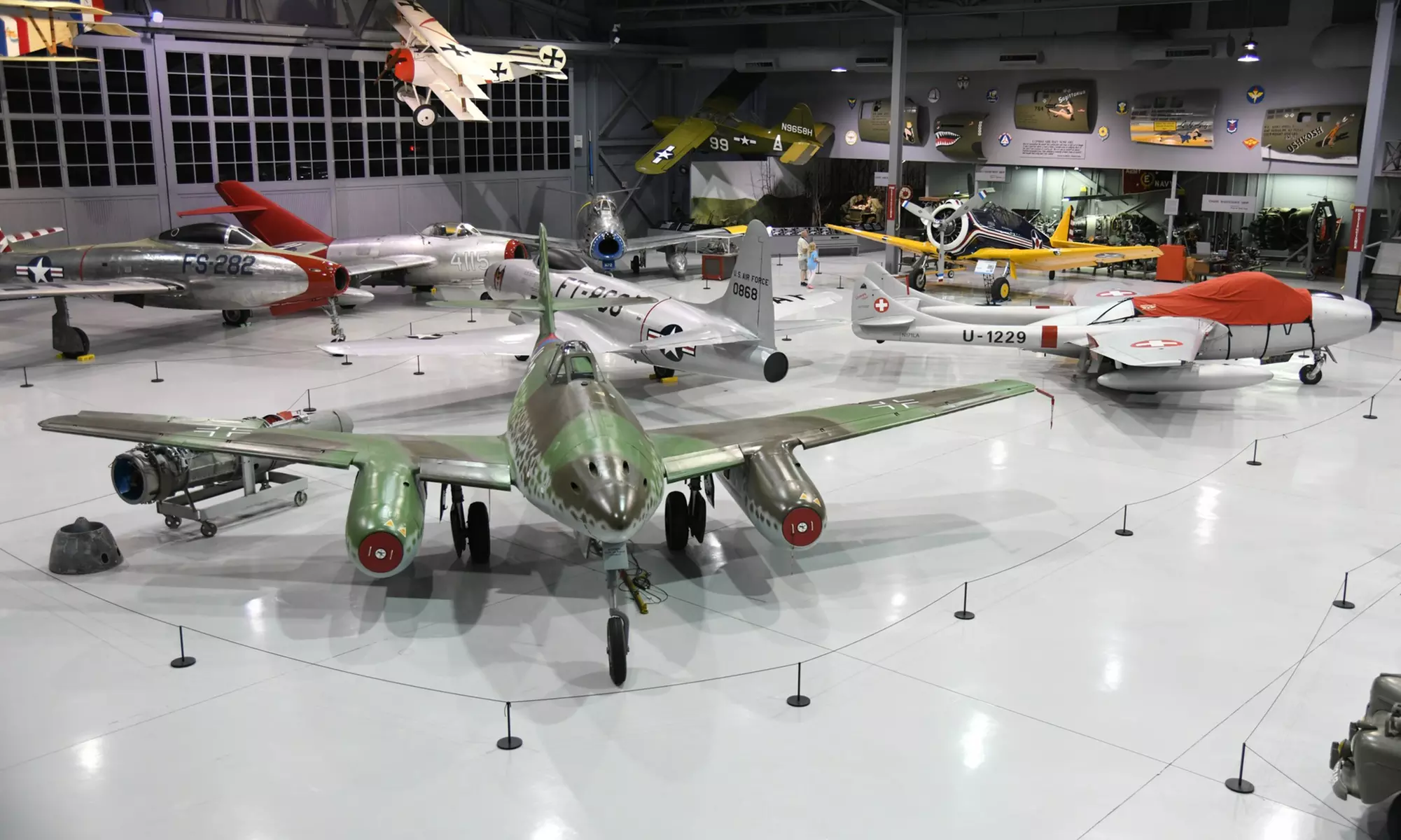 Fly Into History – EAA inc. Admissions for All Group Sizes