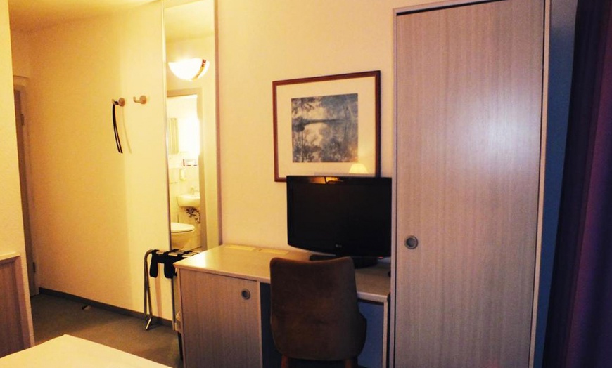 Image 7: Thüringer Wald: 2 bis 5 Nächte mit Frühstück, Schwimmbad & Disko