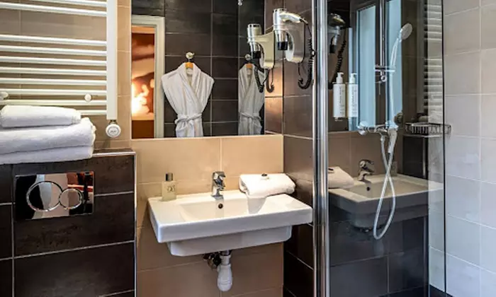 Paris: Doppelzimmer, opt. mit Frühstück und Schiffsfahrt