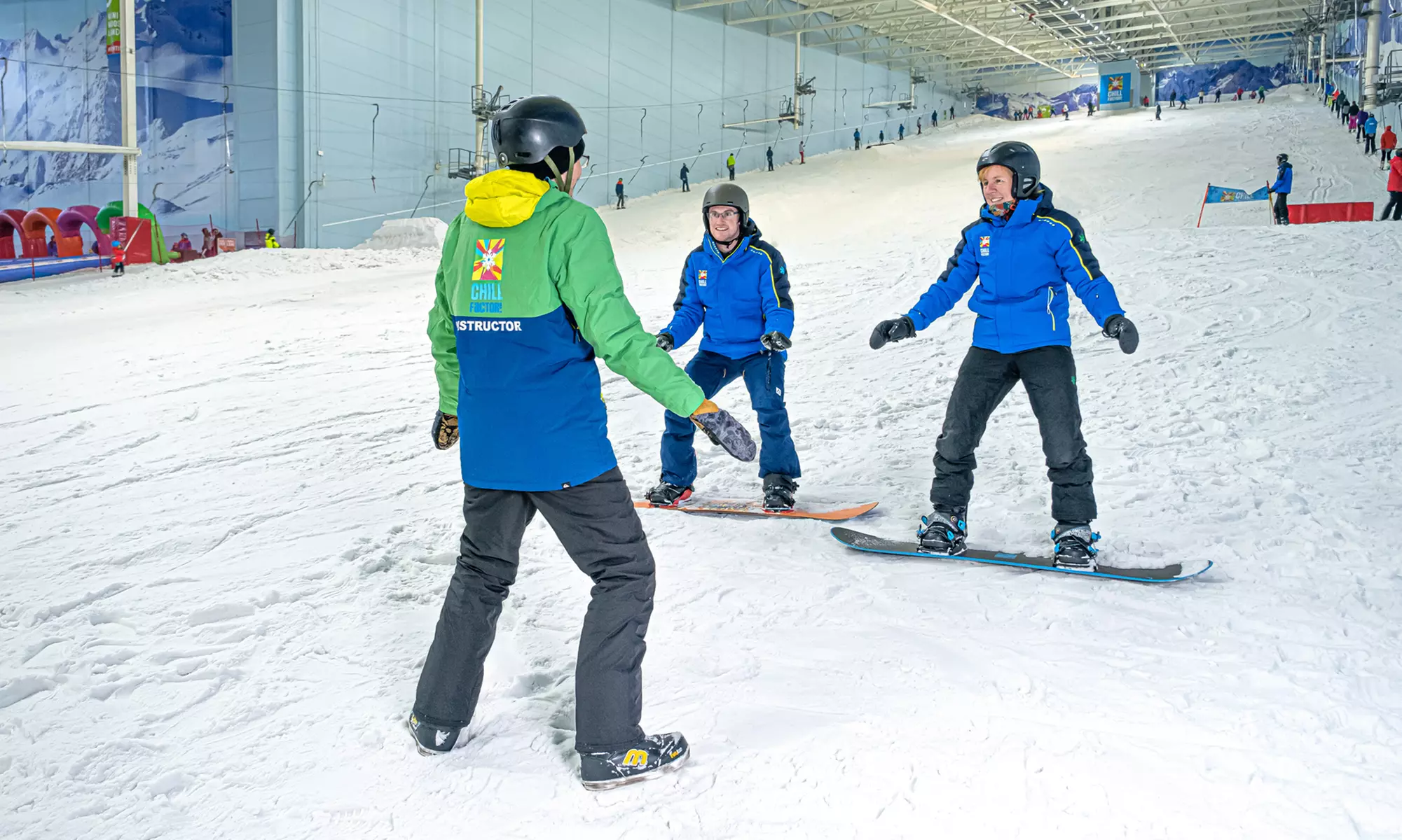 Enjoy a 2- or 5-Hour Ski or Snowboard Group Lessons with a Hot Drink