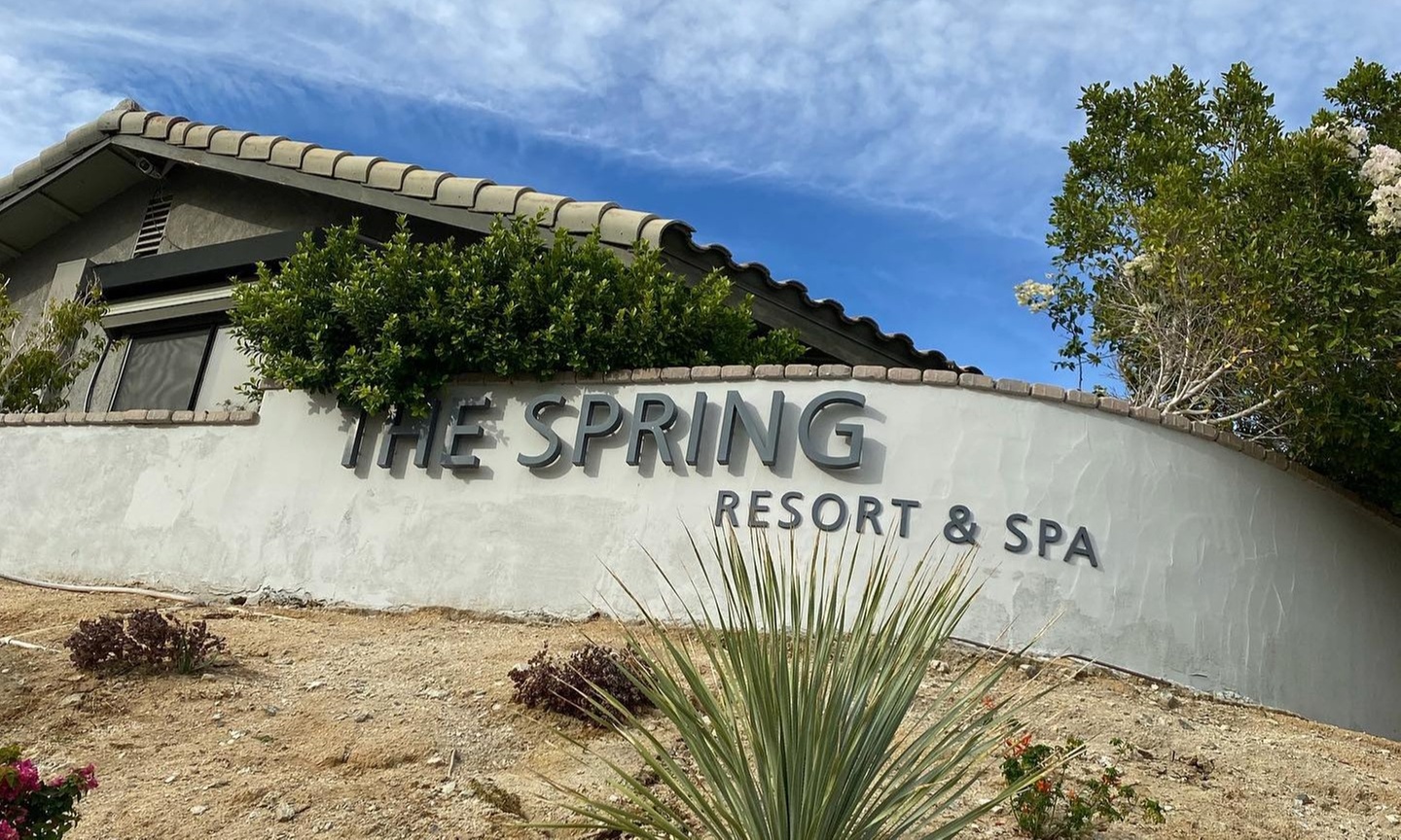 One or Three 50-Minute Colon Hydrotherapy Sessions