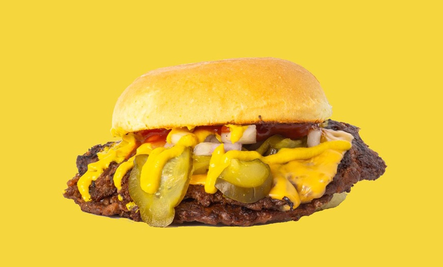 Image 3: Smash Burger mit Pommes inkl. Cocktail nach Wahl für 1 - 4 Personen