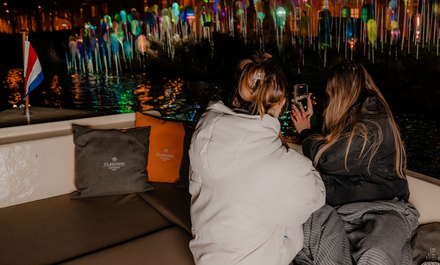 Image 10: Lichtkunst op de grachten: rondvaart tijdens Amsterdam Light Festival