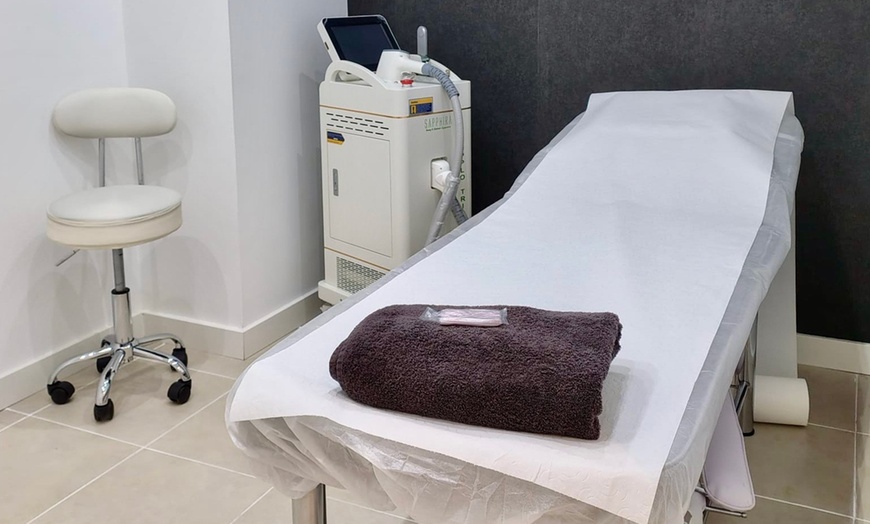 Image 2: Sesiones de cavitación, presoterapia o radiofrecuencia y drenaje