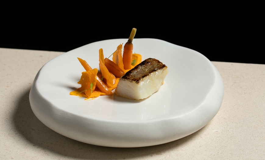 Image 10: Prueba algo único: menú degustación para 2 en Basque by Eneko Atxa