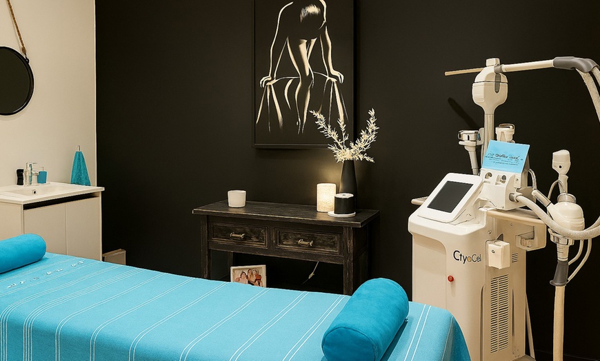 Image 3: Regard intensifié et profond chez CryOzen Chênée