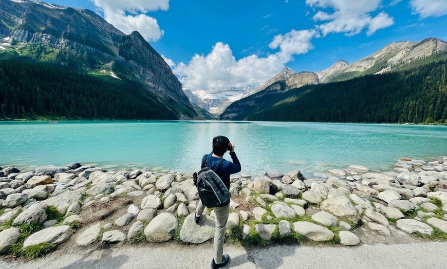 Image 3: Scenic Shuttle to Lake Louise & Moraine Lake – Canadian Rockies