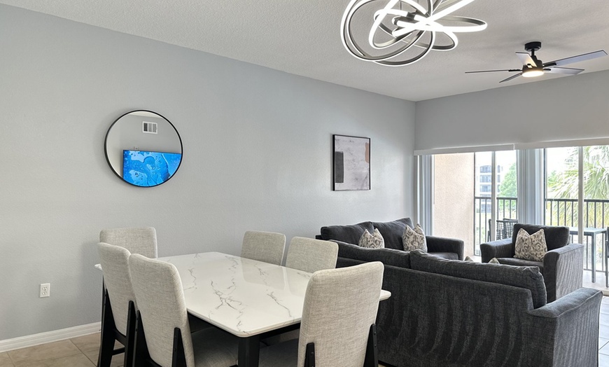 Image 17: Family Suites Hotel in Orlando near Theme Parks with Shuttle & Pool