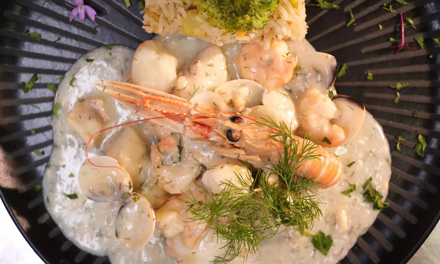 Menú "Sabores con vistas al mar" para 2 con postre y opción a vino