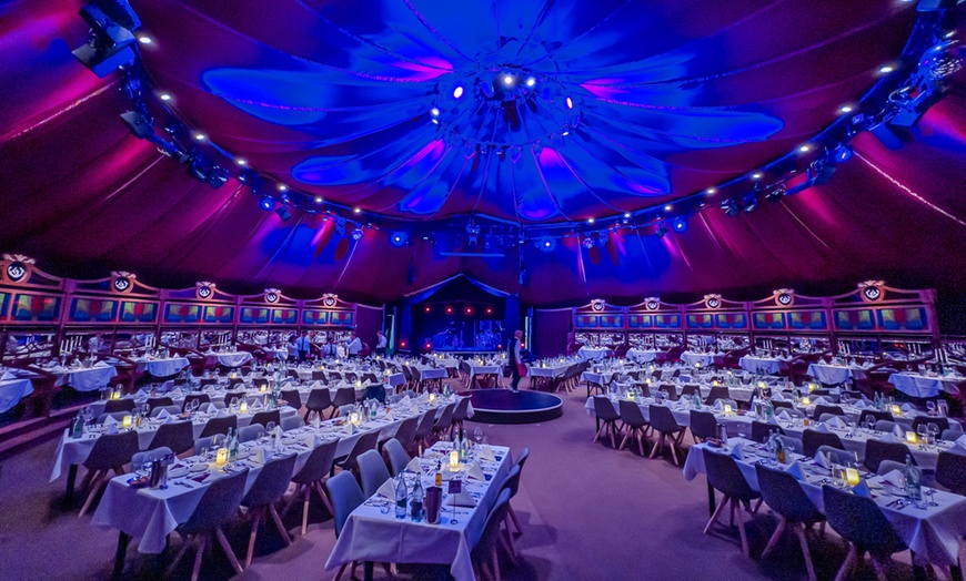 Image 2: Ticket für die „HULLIS-Dinnershow“ vom 20.11.2025 bis 29.01.2026