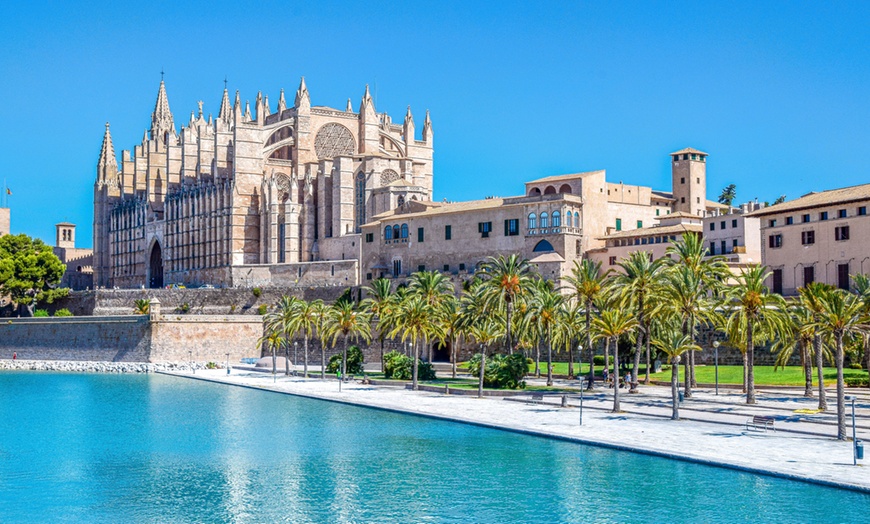 Image 19: Tours en tuk tuk por Valencia, Málaga, Mallorca, Ronda y Alicante