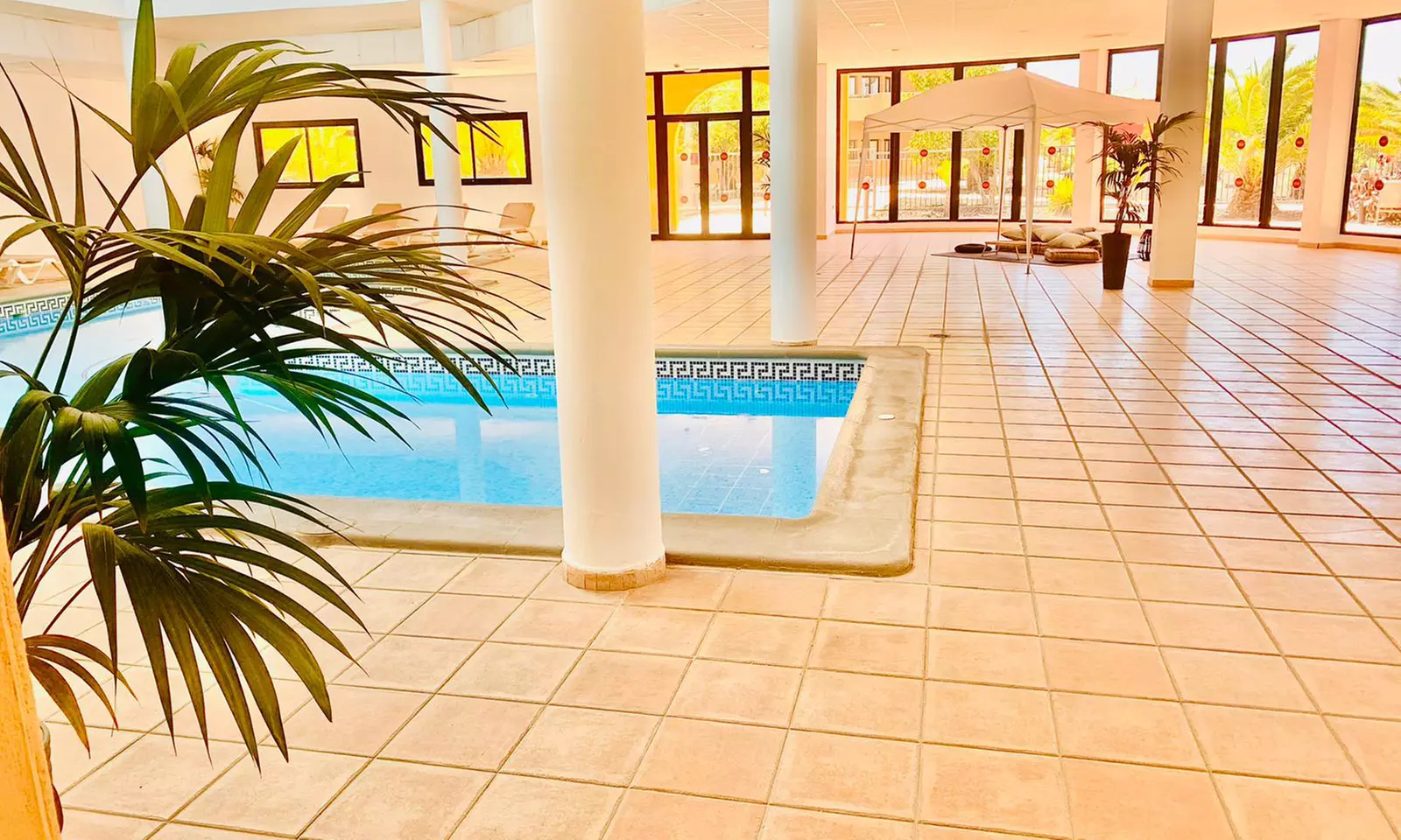 Acceso de 2 horas a spa para 1 o 2  con opción a almuerzo y masaje