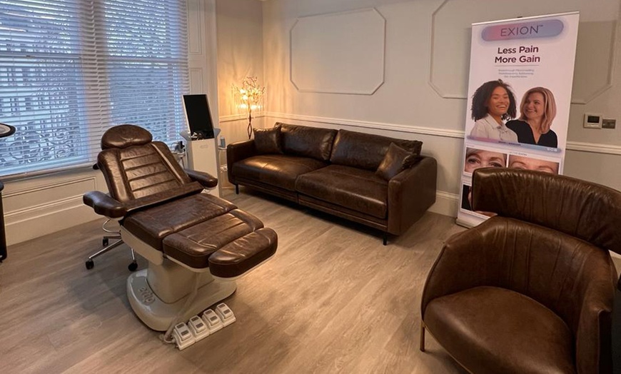 Image 2: 1 or 2 Sessions of Polynucleotide - Croma Phill Art or Face For 1 or 2