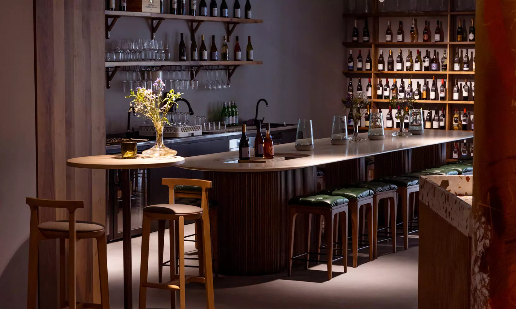 Wine Tasting am Potsdamer Platz - 4 Weine für 2, 4 oder 6 Personen