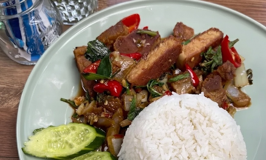 Image 5: Get $25, $50, $100, $150, $200, $250, or $300 Food Spend Voucher