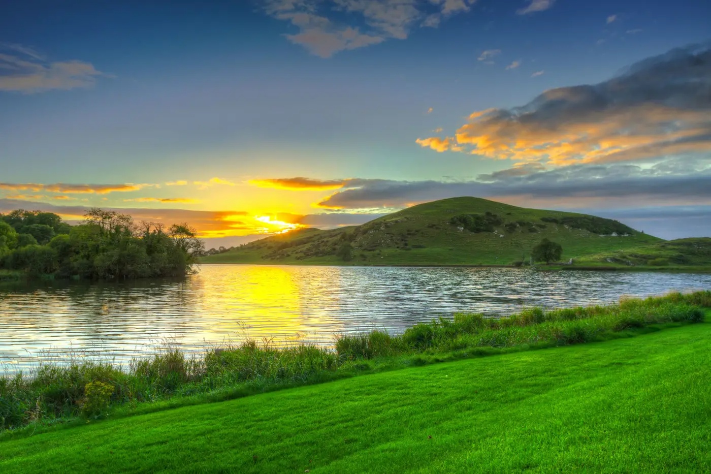 ✈ 8-Day Ireland Vacation with Air from Great Value Vacations