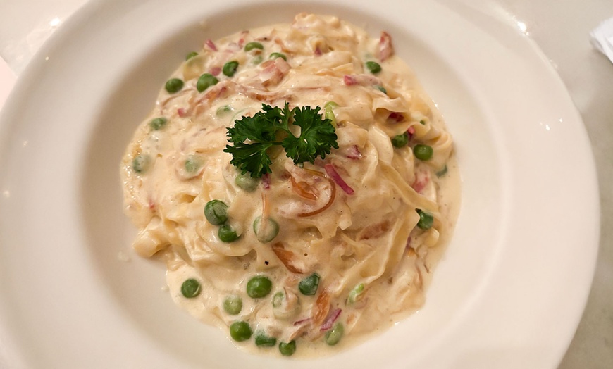 Image 2: Enjoy Delicious Italian Food with $30, $40, or $50 Options