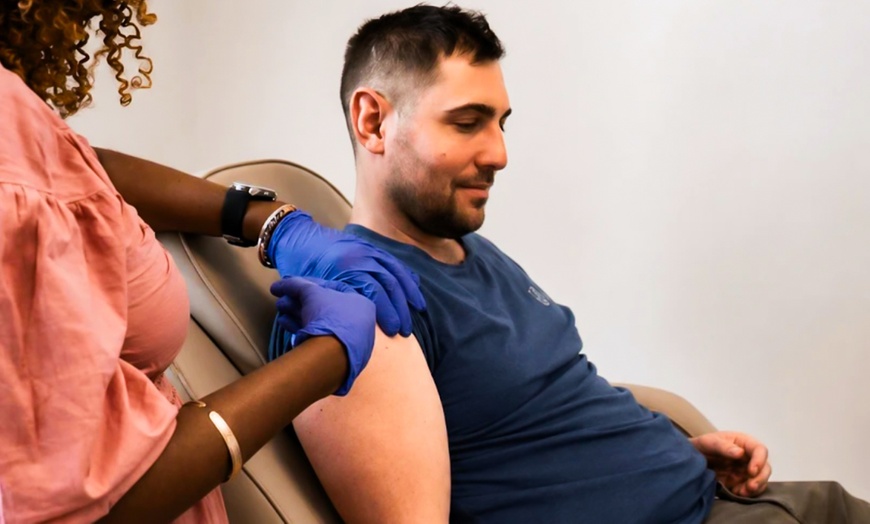 Image 4: Vitamin B12 & NAD Injections for Energy and Vitality