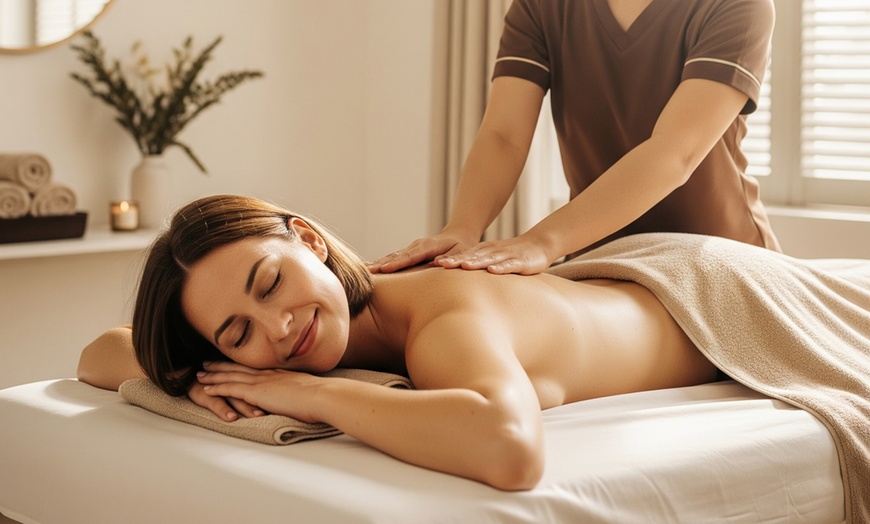 Image 3: Rejuvenate & Relax at Redfern Thai Massage: 60-Min Full Body Massage with Thai & Coconut Oil