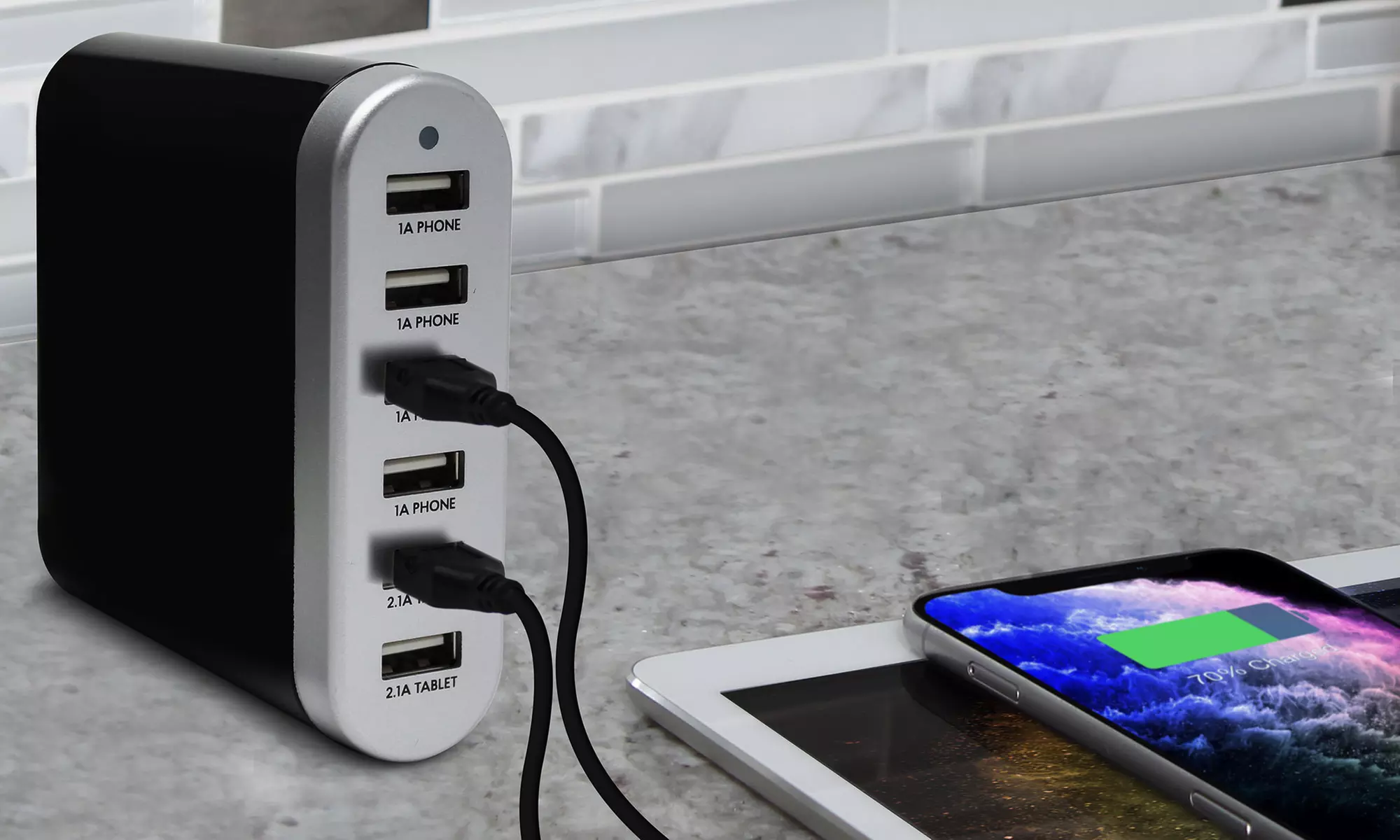 Sharper Image 6 USB Port Rapid Desktop Charging Station - Primary Image