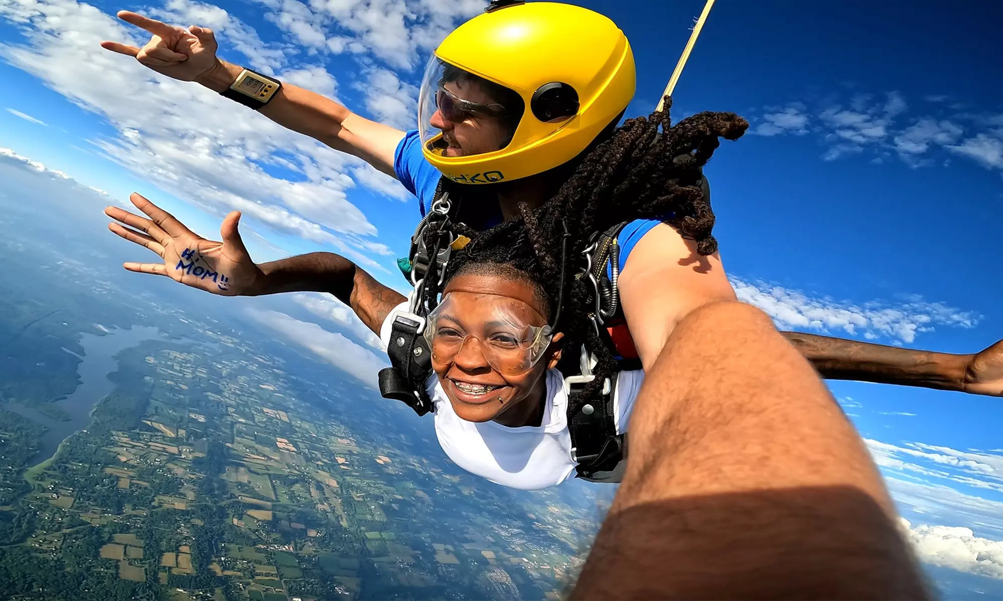 Single or Dual Tandem Skydive with Instructor