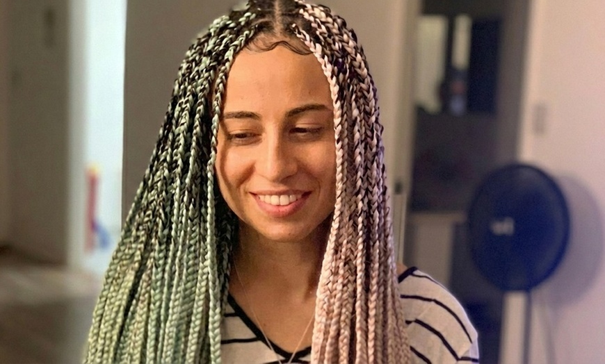 Image 5: Traditional Weft Extension Sew In or Men’s Hair Braiding