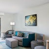 Image 9: Stylish Hotel near Barefoot Landing
