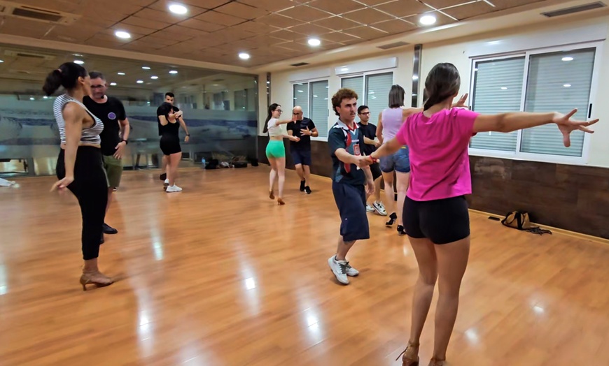 Image 5: 4 horas de salsa y bachata en Era Alta o Los Garres, Murcia 