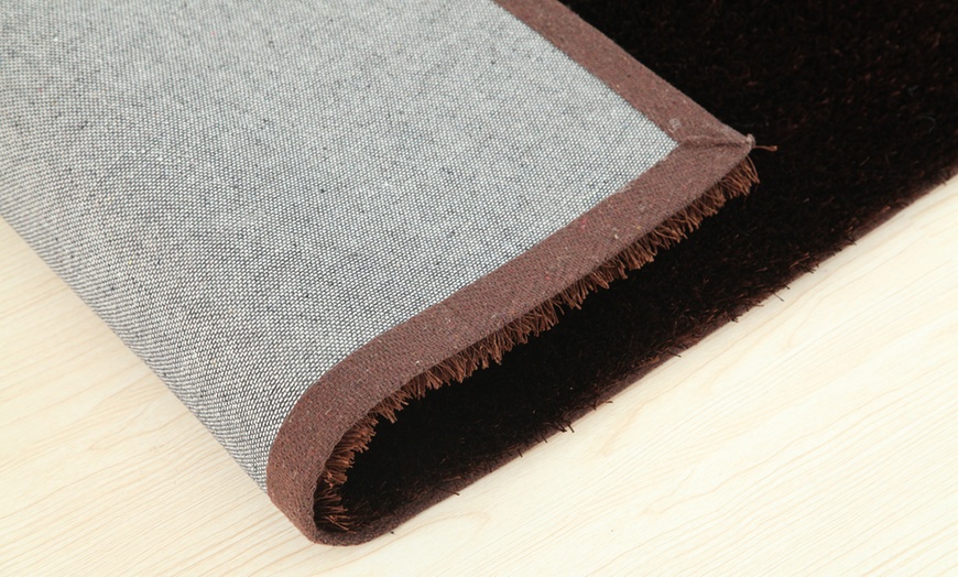 Image 19: Alfombra de pelo 