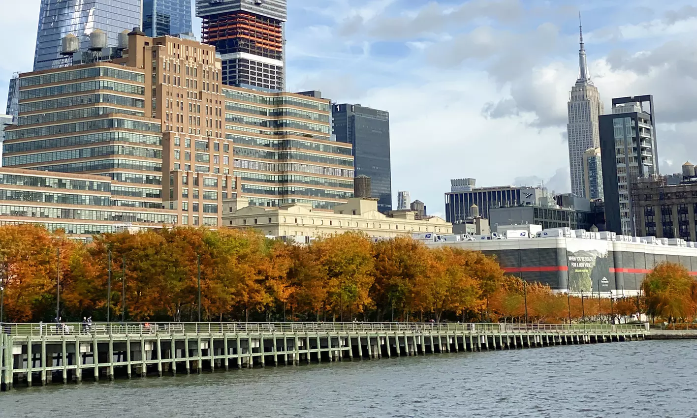 Fall Foliage Hudson River Cruise – NYC