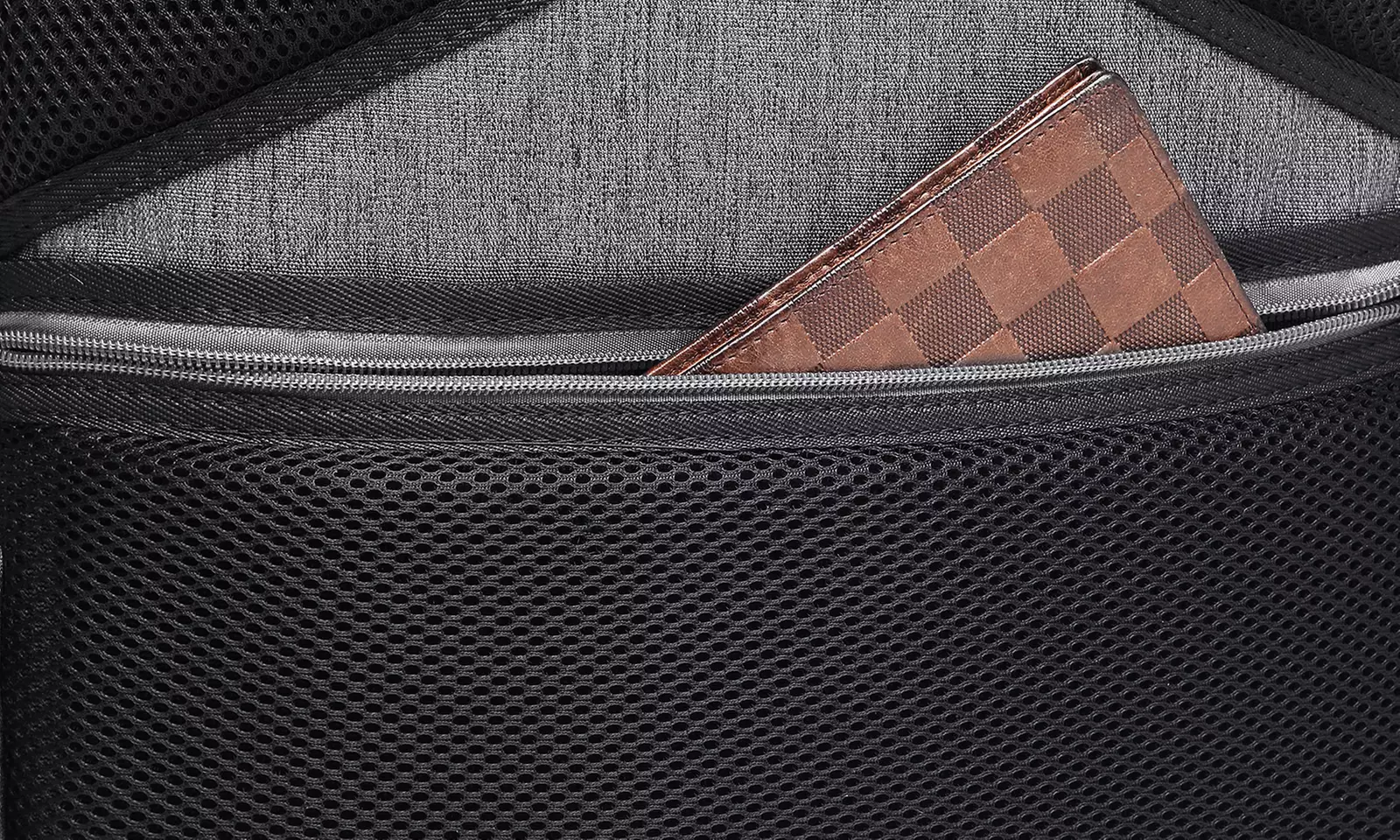 Sac à dos multi-compartiments Kono avec port USB