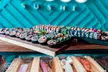Sushi na twoją imprezę: 300-1000 sztuk – rolki klasyczne, w tempurze, wegańskie i rybne od Ikeda Sushi (do -34%) - Image 3