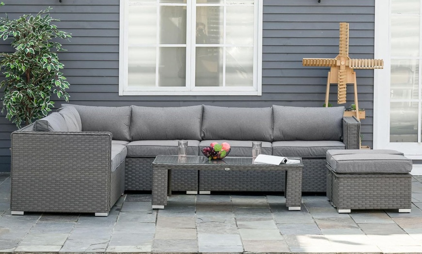 Image 4: Outsunny Seven-Seater Rattan-Effect Furniture Set