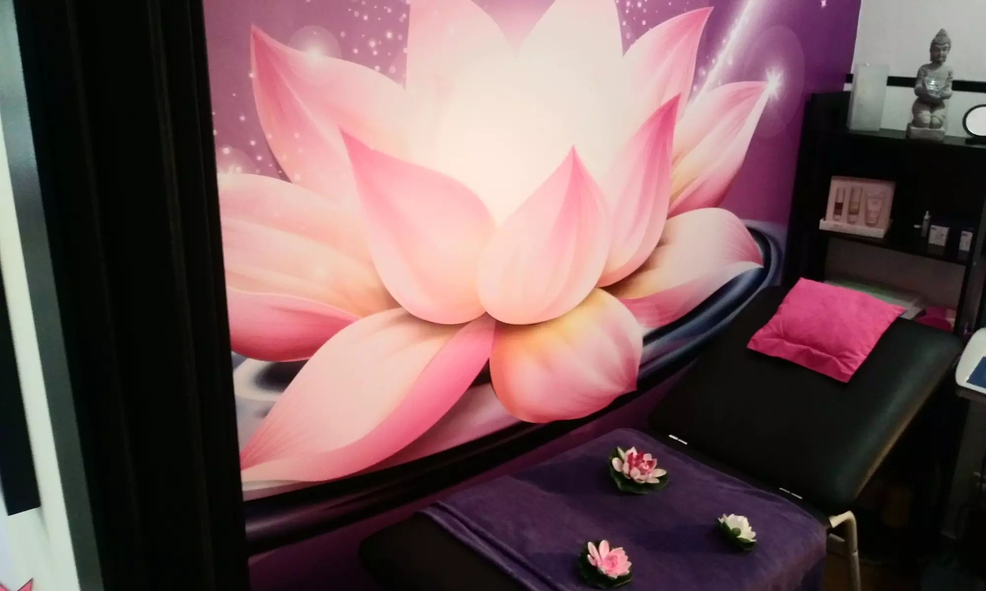 Manicura y pedicura deluxe con opción a tratamientos para 1 persona