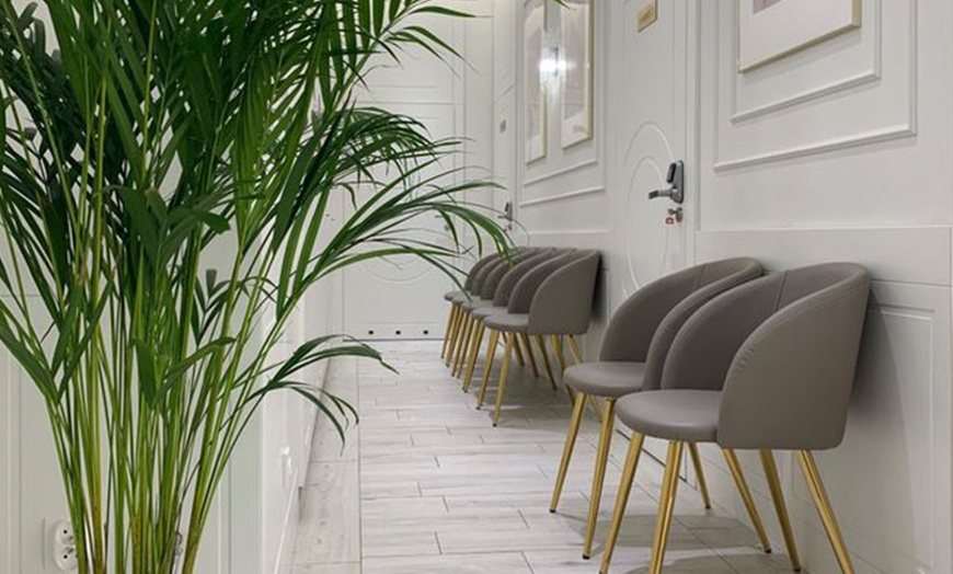Image 10: Odkryj Sekret Gładkiej Skóry: Pakiet 5 wyszczuplających zabiegów w Glamour Clinic Pury&Bilska (do -83%)