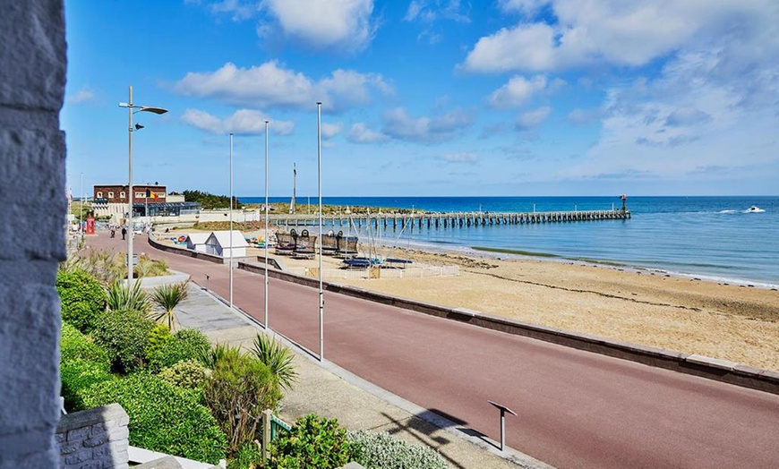 Image 15: Côte normande : chambre double avec pdj, sauna, vélo et dîner