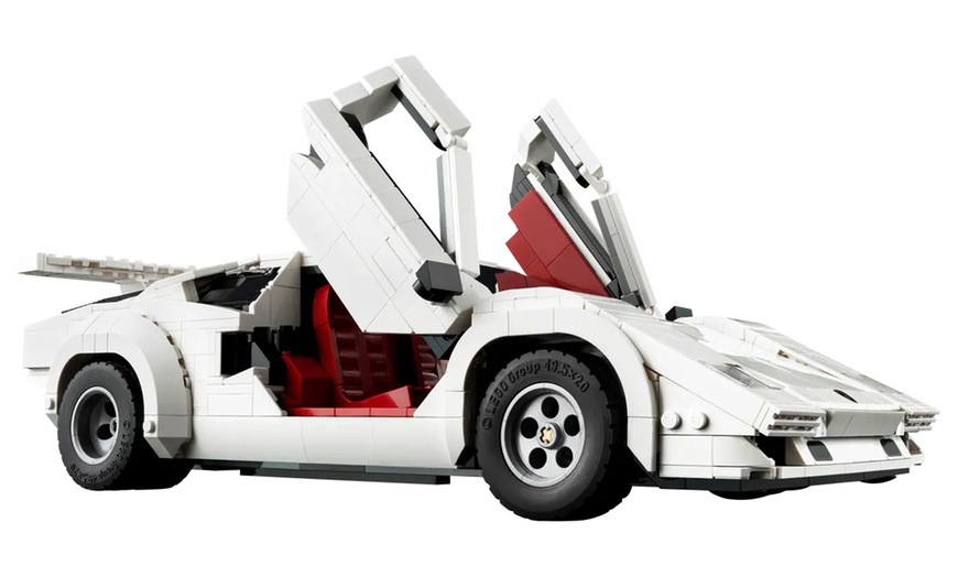 Image 4: LEGO Lamborghini Countach 5000 Quattrovalvole 10337
