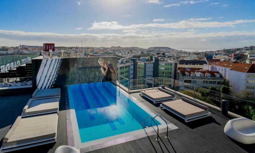 Image 20: ✈ 7-Day Porto and Lisbon Vacation w/ Air from Great Value Vacations