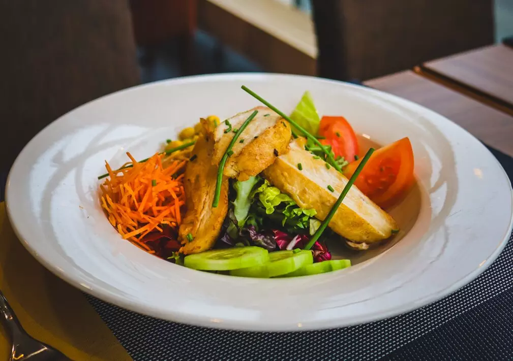 Mittagstisch inkl. Softgetränk für 1 Person