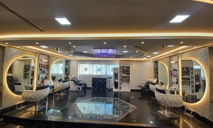 Hair wash & Blowdry (Shoulder length)