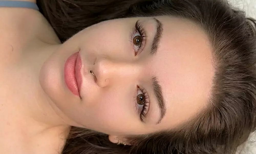 Enhance Your Look with Wet Set Eyelash Extensions