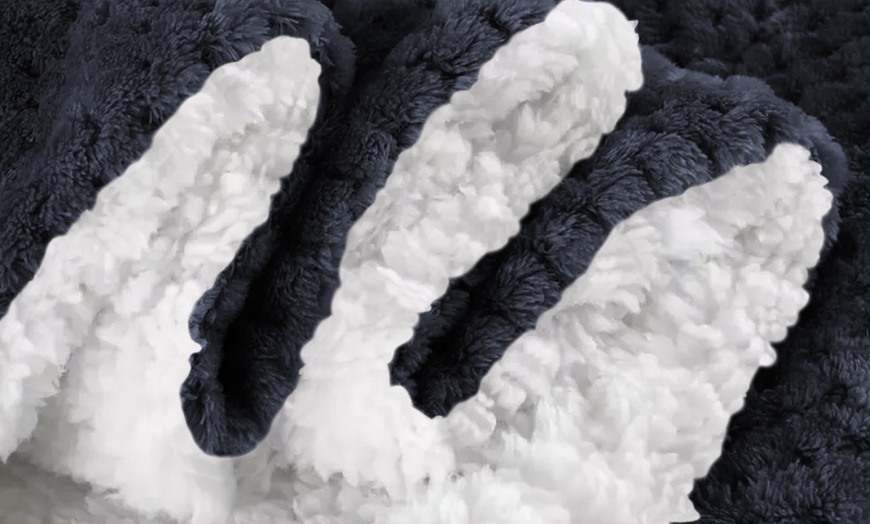 Image 7: Manta de sherpa Winnipeg 