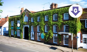 Surrey: 4* Room Stay with £40 Food Credit