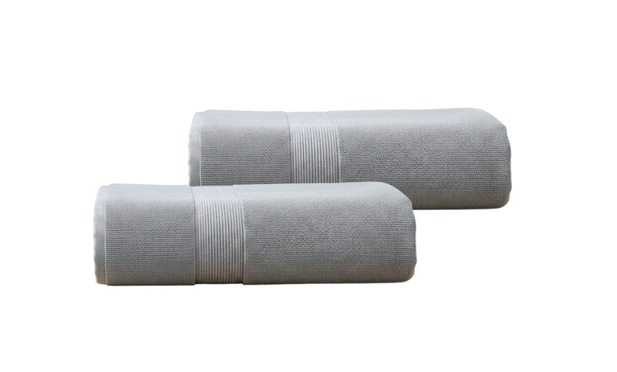 Image 8: Coppia di asciugamani e telo bagno in spugna 100% cotone di Pompea